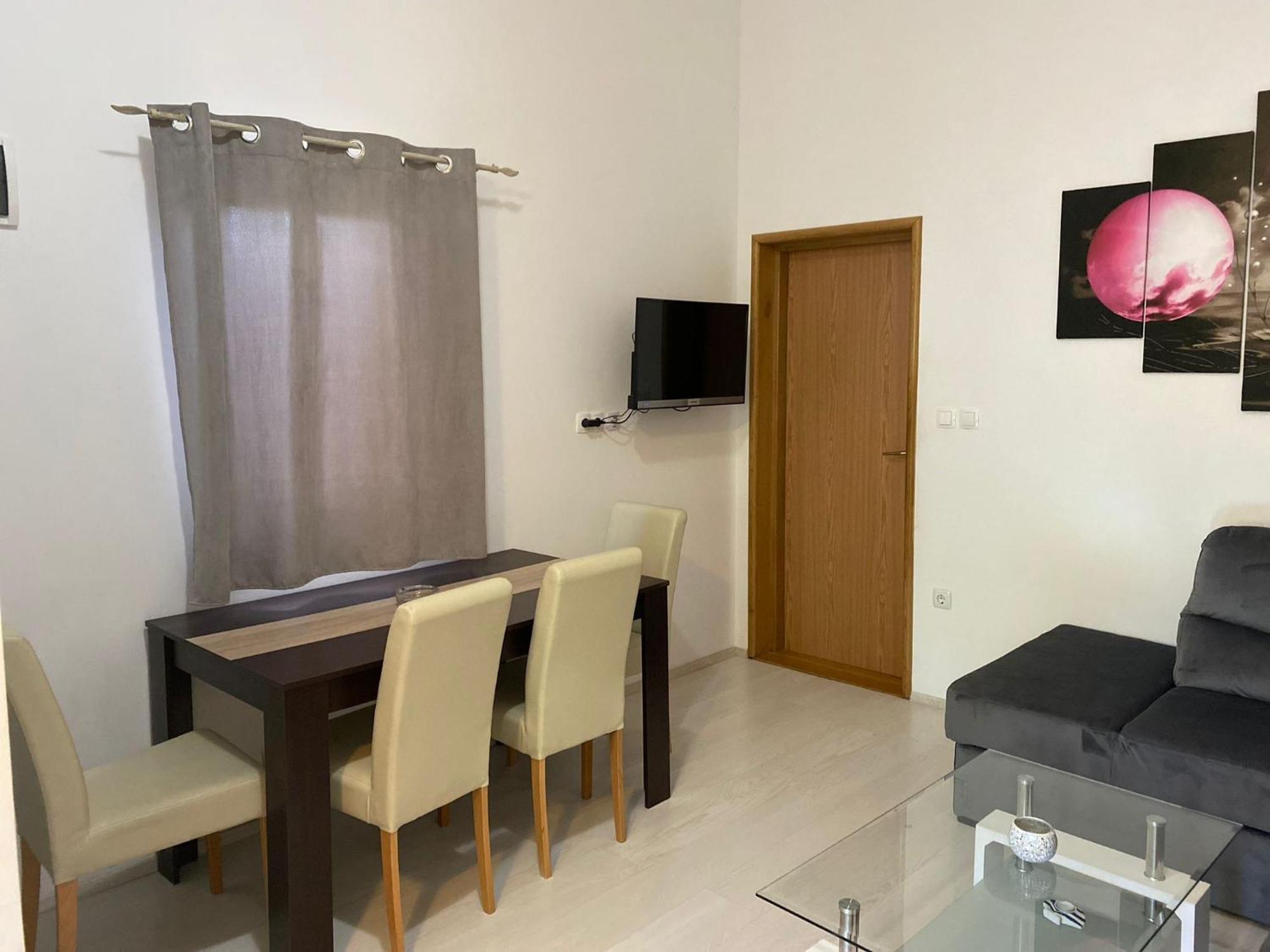 וודיצה Apartments Jonjic מראה חיצוני תמונה