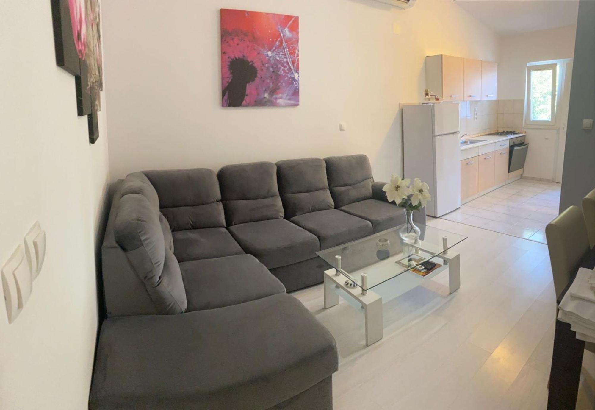 וודיצה Apartments Jonjic מראה חיצוני תמונה