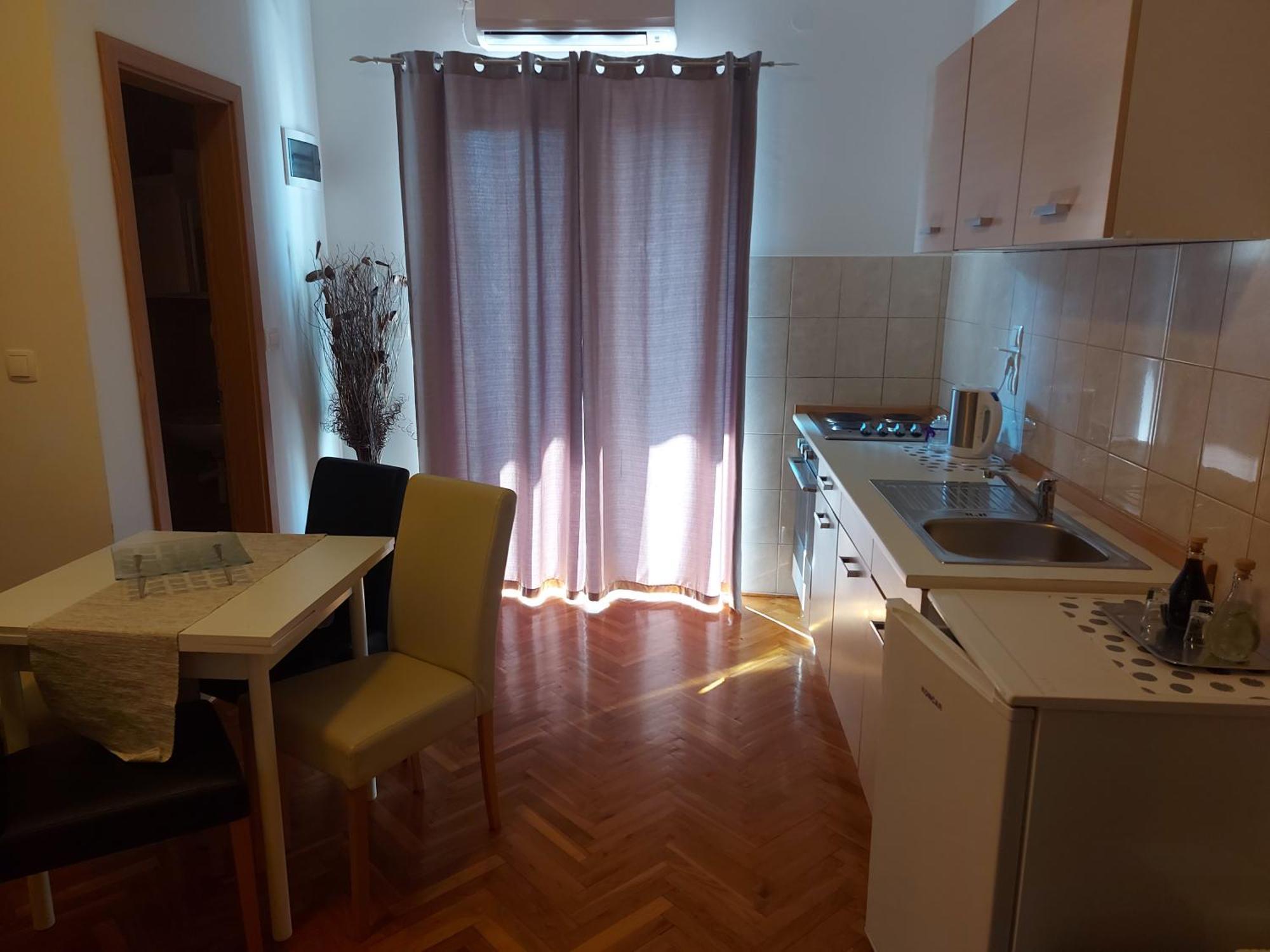 וודיצה Apartments Jonjic מראה חיצוני תמונה