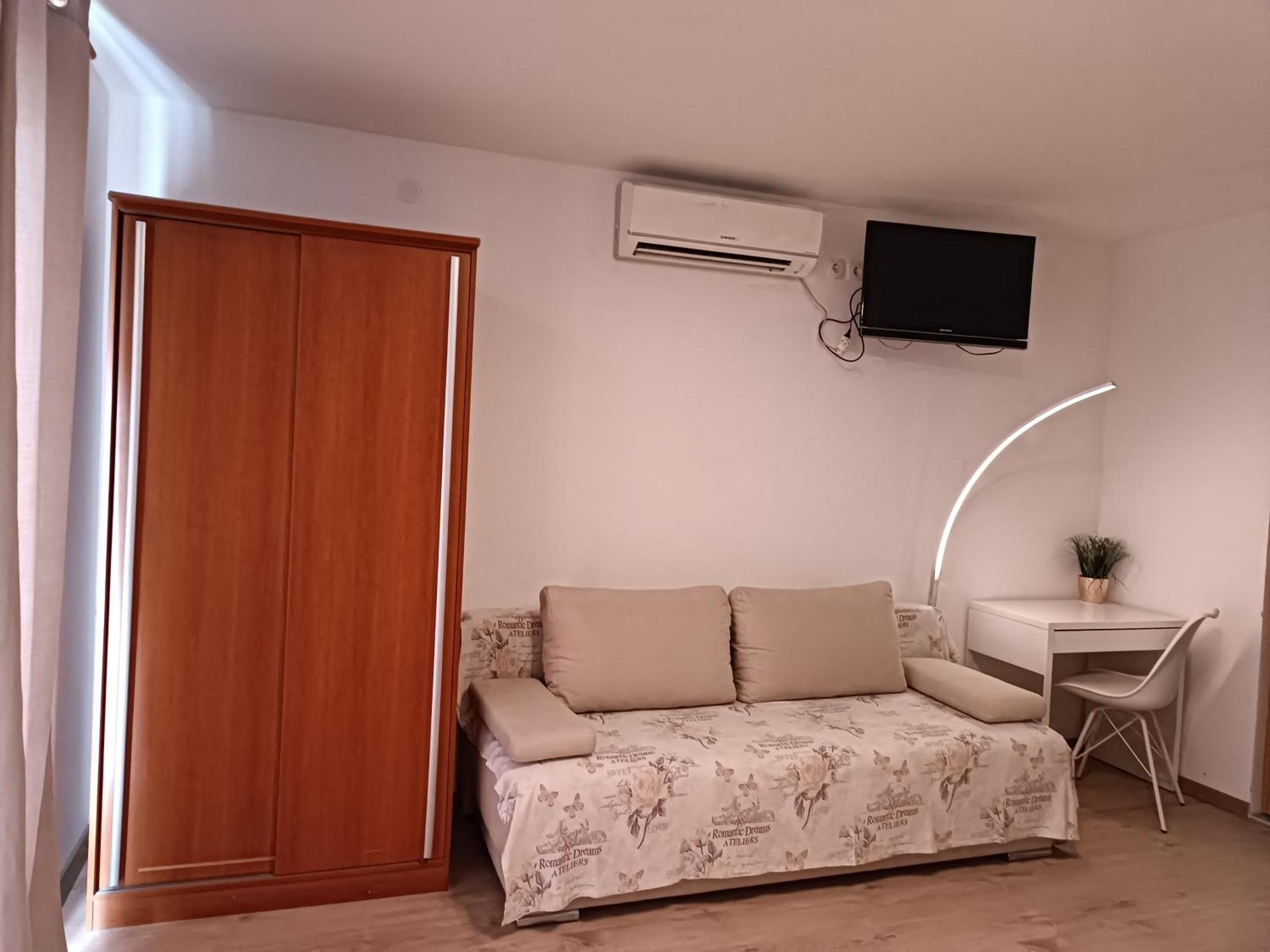 וודיצה Apartments Jonjic מראה חיצוני תמונה