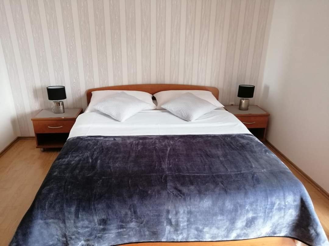 וודיצה Apartments Jonjic מראה חיצוני תמונה