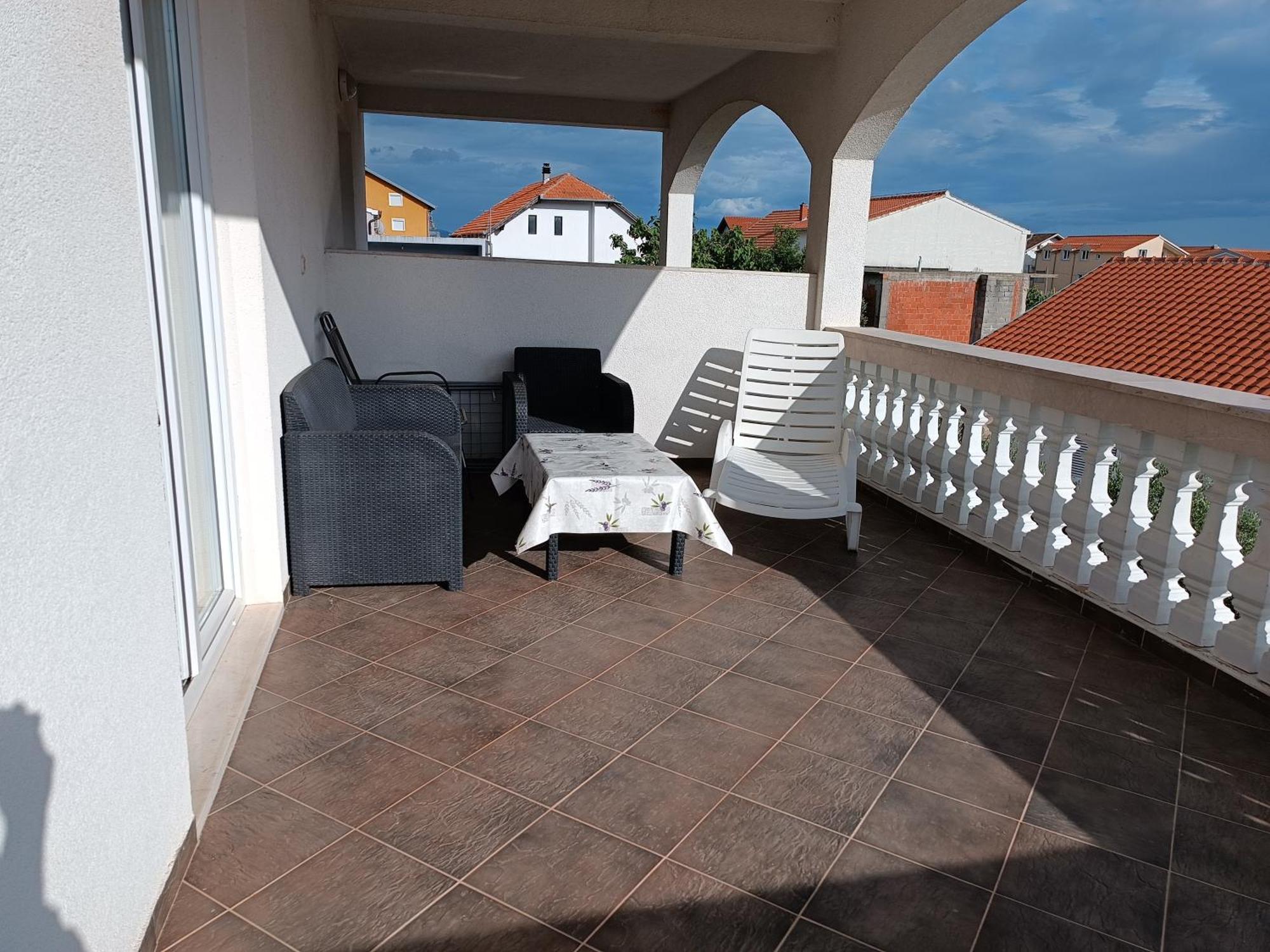 וודיצה Apartments Jonjic מראה חיצוני תמונה