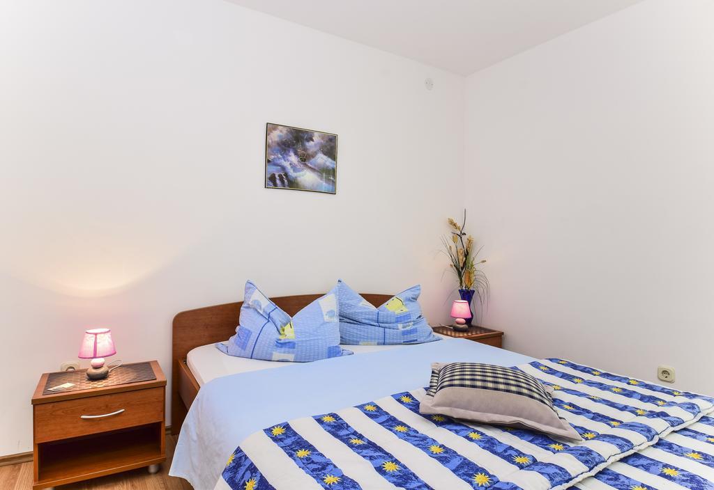 וודיצה Apartments Jonjic מראה חיצוני תמונה