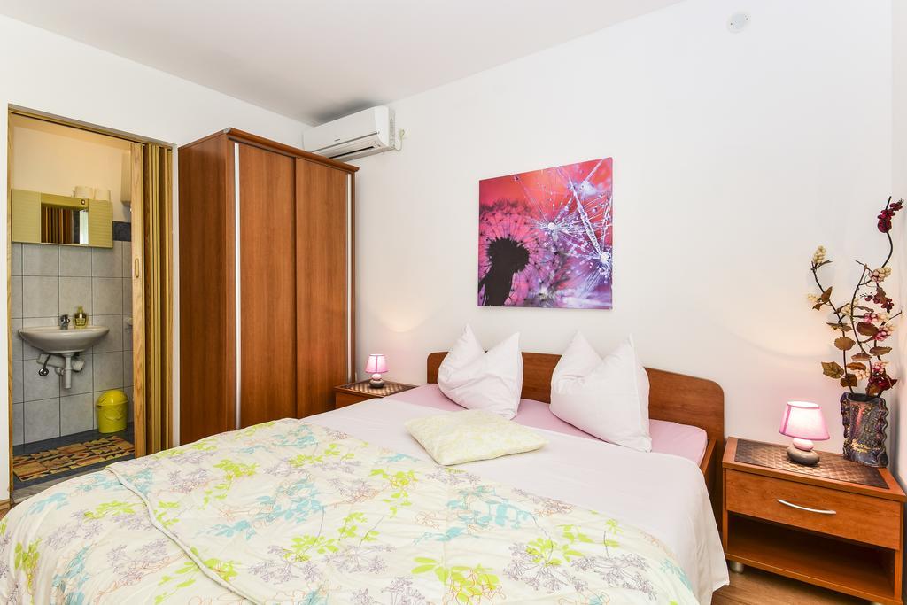 וודיצה Apartments Jonjic מראה חיצוני תמונה