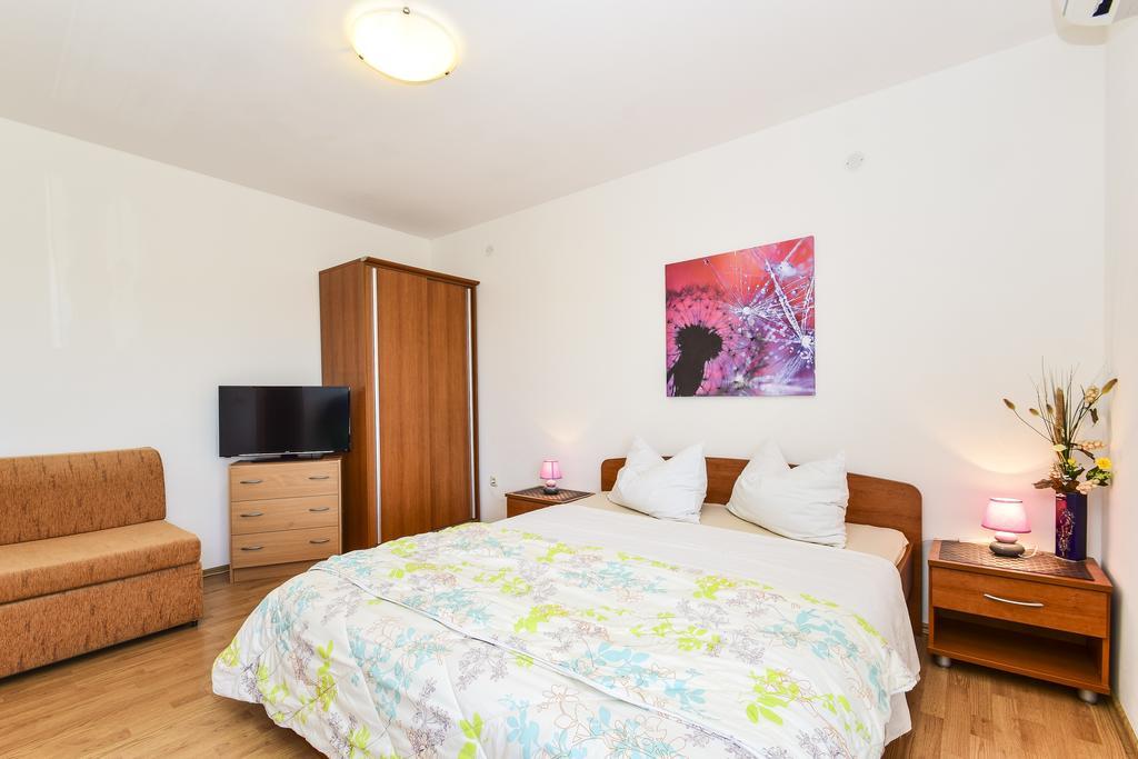 וודיצה Apartments Jonjic מראה חיצוני תמונה