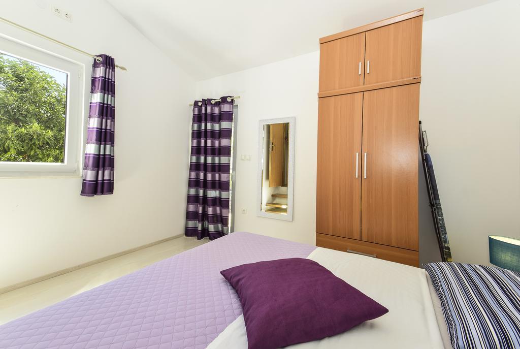 וודיצה Apartments Jonjic מראה חיצוני תמונה