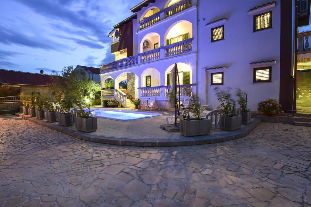 וודיצה Apartments Jonjic מראה חיצוני תמונה